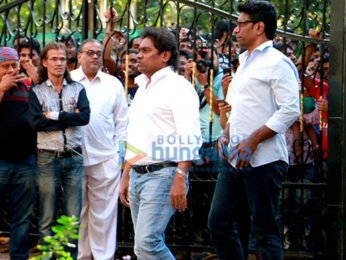 Om Puri's funeral ceremony