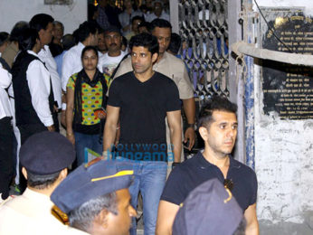 Om Puri's funeral ceremony