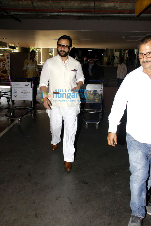 saif ali khan shilpa shetty sridevi and others snapped at the airport 1