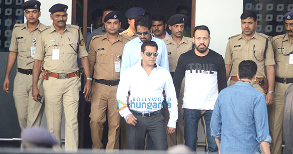 salman khan returns to mumbai from jodhpur 3