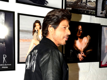 Shah Rukh Khan, Varun Dhawan, Kriti Sanon, Rekha & others grace the launch of Dabboo Ratnani's calendar 2017