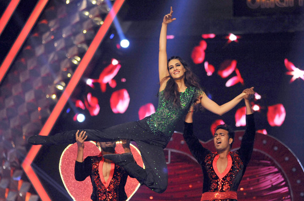 shahid kapoor katrina kaif alia bhatt and varun dhawan set the stage on fire at umang 2017 6