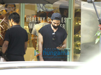 Shahid Kapoor snapped at The Kitchen Garden in Bandra