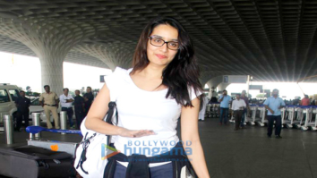 Shraddha Kapoor & Sophie Choudry snapped at the airport