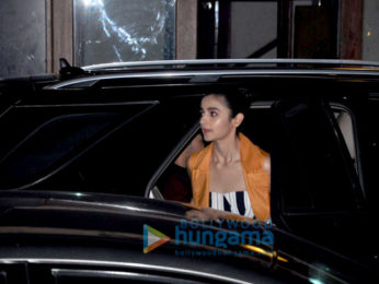 Sidharth Malhotra celebrates his birthday with fans