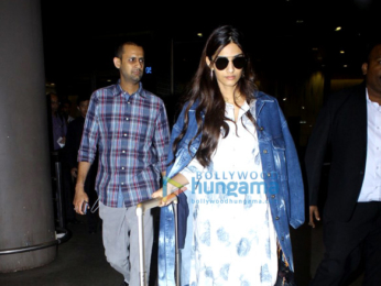 Sonam Kapoor snapped at the airport