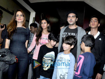 Special screening of 'Kaabil' for the cast & Roshan family