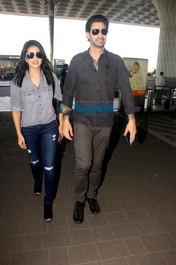 Sunny Leone, Sridevi, Vidyut Jammwal and others snapped at the airport