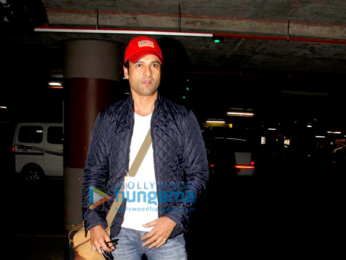 Sunny Leone, Sridevi, Vidyut Jammwal and others snapped at the airport