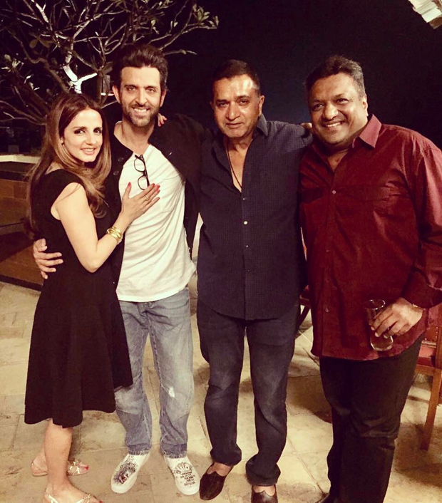 Susanne Khan poses with Hrithik Roshan celebrating the success of Kaabil-1