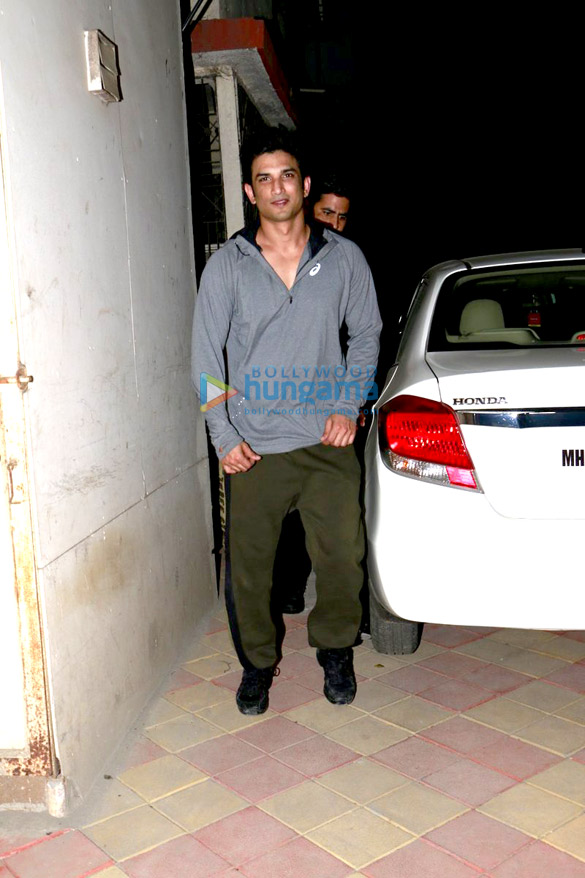 Sushant Singh Rajput & Jacqueline Fernandez snapped their post dance rehearsals