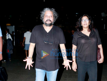 Sushmita Sen and others snapped at the airport