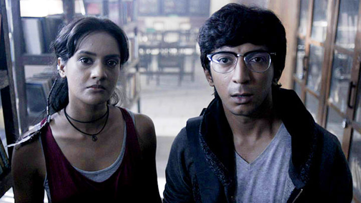 Theatrical Trailer (Mona Darling) Theatrical Trailer (Mona Darling)