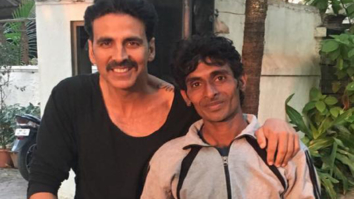 Check out: This fan of Akshay Kumar does an unexpected gesture to meet the star