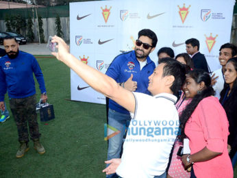 Abhishek Bachchan and Bhaichung Bhutia grace the 'Nike Premier League U-16's event