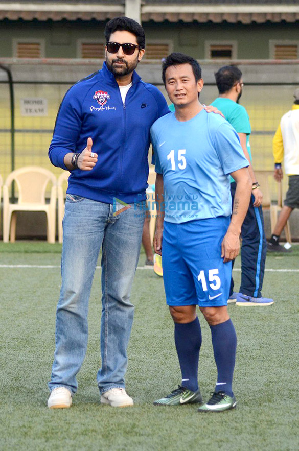 Abhishek Bachchan and Bhaichung Bhutia grace the ‘Nike Premier League U-16’s event