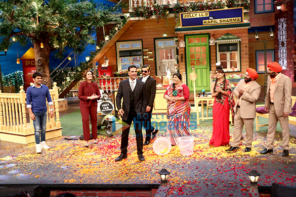 akshay kumar huma qureshi promote jolly llb 2 on the kapil sharma show 3