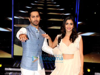 Alia Bhatt and Varun Dhawan on the sets of 'Dil Hai Hindustani'