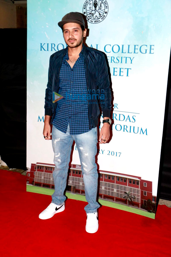 amitabh bachchan honoured at kirori mal college alumni meet 9