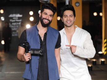 Check out: Best friends Varun Dhawan and Arjun Kapoor turn showstoppers at Lakme Fashion Week 2017