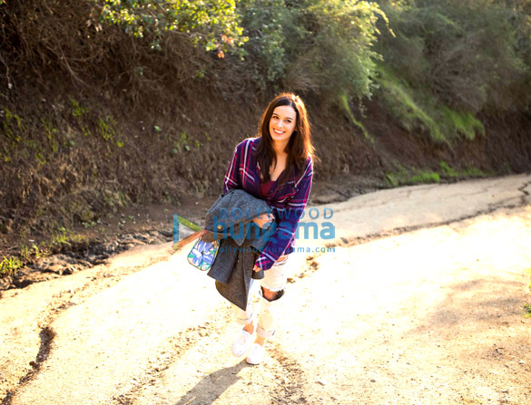 evelyn sharma 2 3
