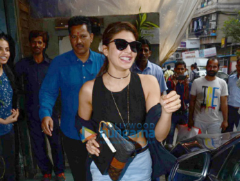 Jacqueline Fernandez snapped at Pali Village Cafe