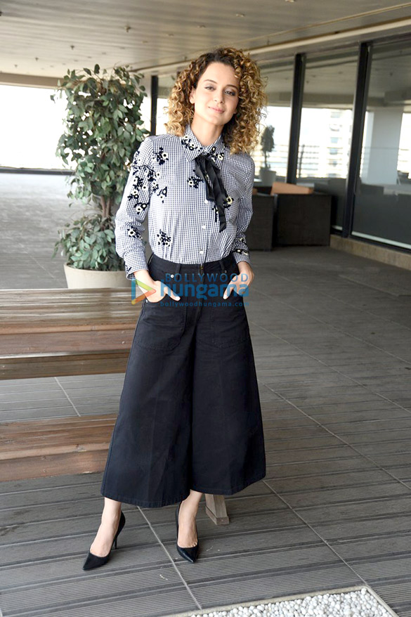 Kangna Ranaut snapped promoting her film ‘Rangoon’ Kangna Ranaut snapped promoting her film ‘Rangoon’