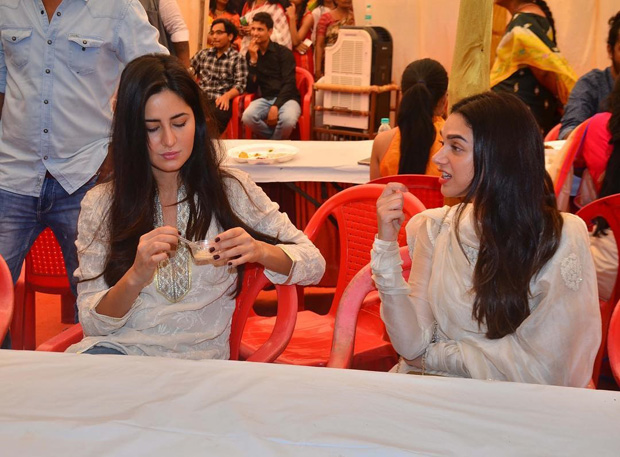 katrina kaif aditi rao hydari attend anurag basus much celebrated saraswati puja 2 katrina kaif aditi rao hydari attend anurag basus much celebrated saraswati puja 2