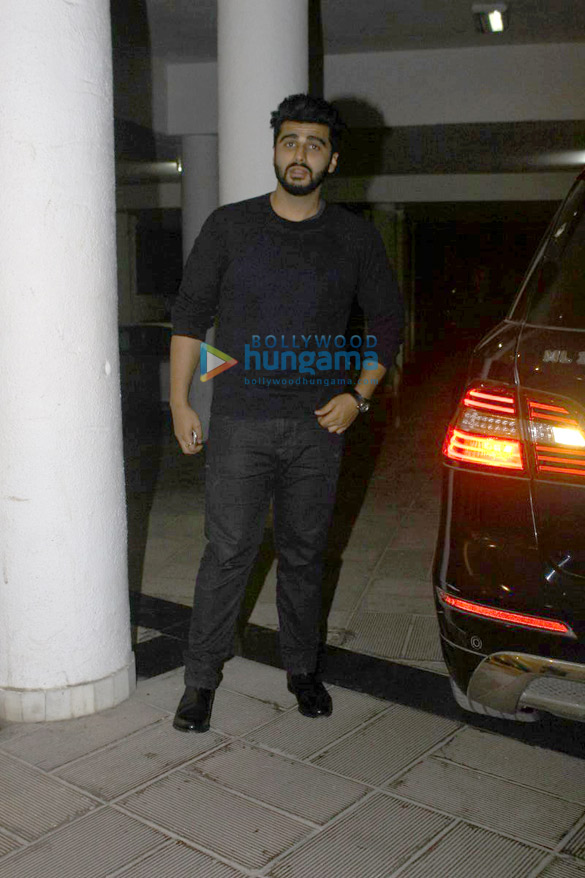 manish malhotra hosts a birthday bash for sophie choudry 15