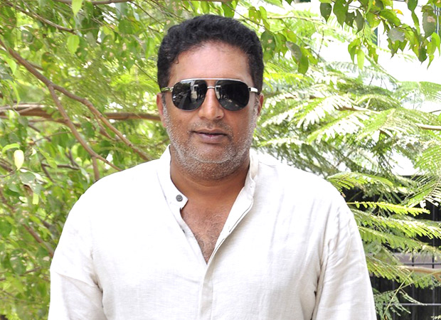 Prakash Raj once again turns