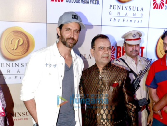 Ranbir Kapoor, Hrithik Roshan, Yuvraj Singh and others grace the 'Bright Awards 2017'