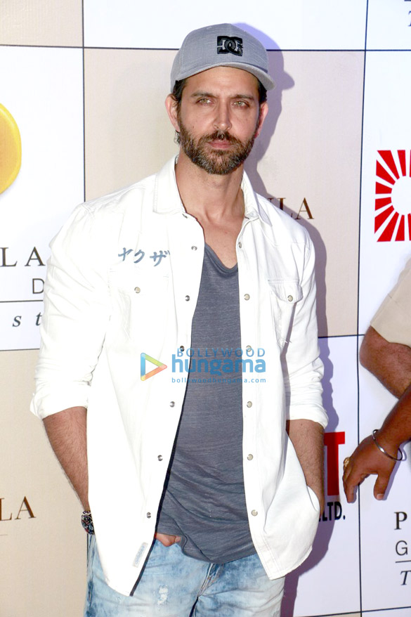 ranbir kappor hrithik roshan yuvraj singh and others grace the bright awards 2017 3