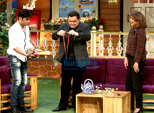 rishi kapoor and neetu kapoor singh snapped on sets of the kapil sharma show 4