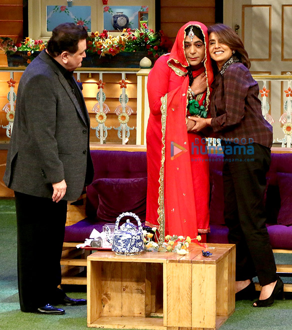 rishi kapoor and neetu kapoor singh snapped on sets of the kapil sharma show 7