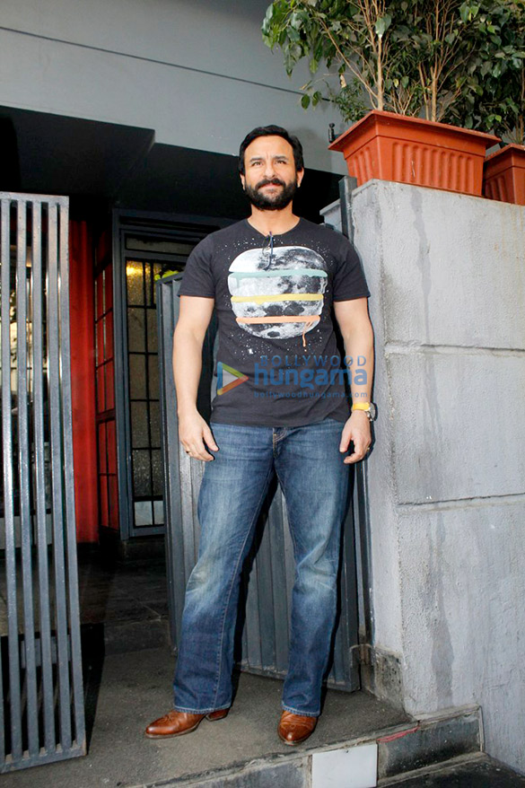 saif ali khan at rangoons promotions 2