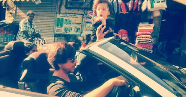 Shah Rukh Khan takes AbRam on a convertible car ride -1