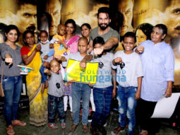 Shahid Kapoor and Kangna Ranaut meet access life NGO kids while promoting their film ‘Rangoon’
