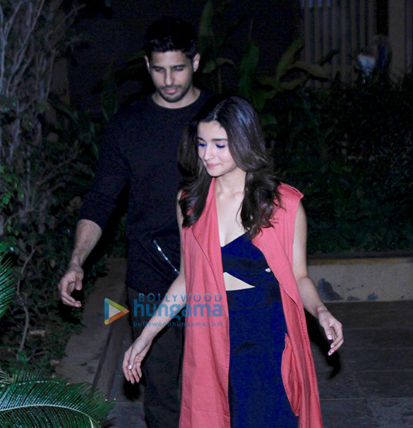 shahid kapoors pre birthday bash at his home in juhu 3