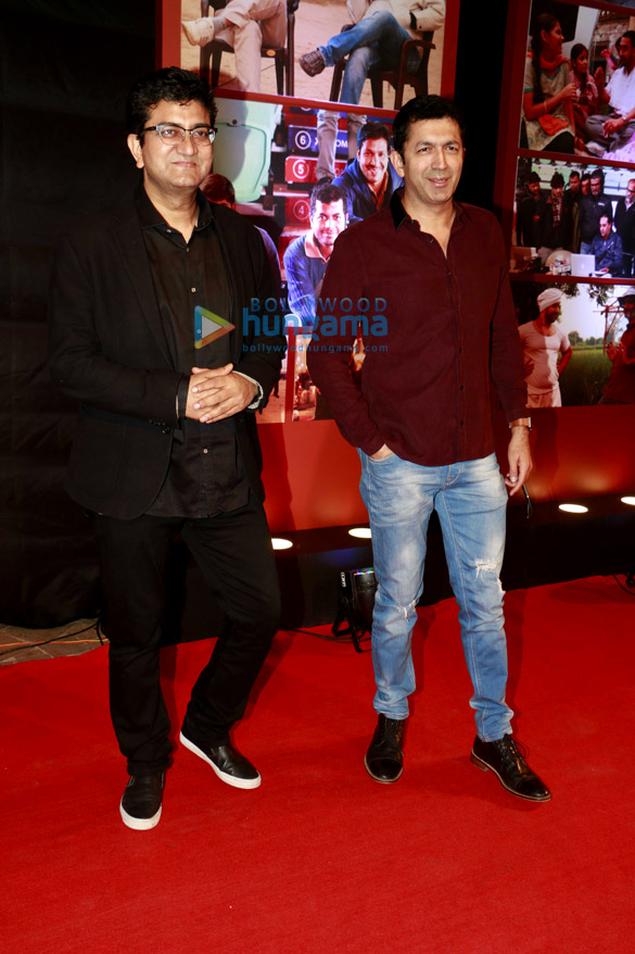 success party of dangal42 16