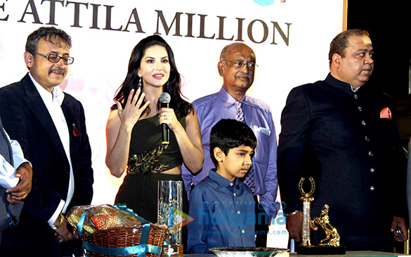 sunny leone attends the atilla million race by kishore dhingra 3