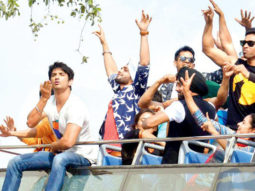 Check out: Sushant Singh Rajput blows kisses on the sets of Raabta