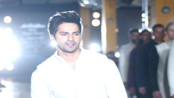 Varun Dhawan, Arjun Kapoor & Sonakshi Sinha walk the ramp for Kunal Rawal’s show at the Lakme Fashion Week 2017