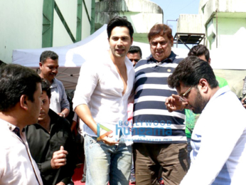 Varun Dhawan, David Dhawan and Sajid Nadiadwala at Judwaa 20th year media meet