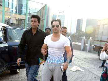 Varun Dhawan snapped as he arrives for Lakme Fashion Week