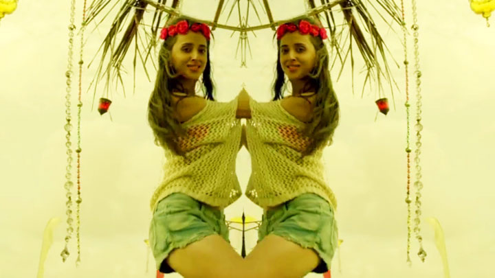 Watch The SUPER-HOT Song Ek Talaash Hai From ‘Mona Darling’ Watch The SUPER-HOT Song Ek Talaash Hai From ‘Mona Darling’