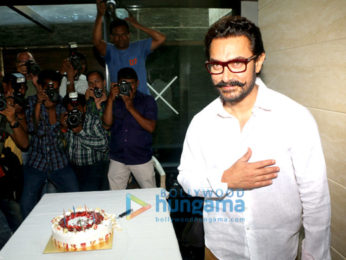 Aamir Khan celebrates his birthday at his house in Bandra