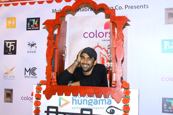 aditya roy kapur kriti sanon huma qureshi and many more grace the khidkiyan movie festival 5