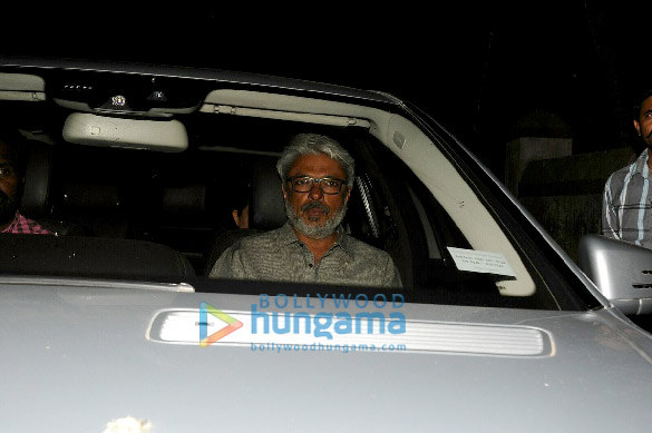 aishwarya rai bachchans fathers last rites 10
