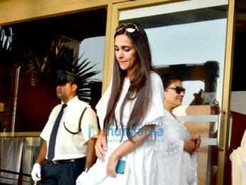 Aishwarya Rai Bachchan's father Krishnaraj Rai's prayer meet