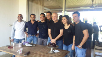 Watch: Akshay Kumar, Taapsee Pannu celebrate Anupam Kher’s birthday with the team of ‘Naam Shabana’